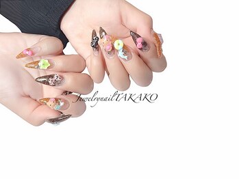ジュエリーネイル タカコ(Jewelry nail TAKAKO)/