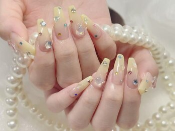ラッキー(Lucky)/グラデーションネイル