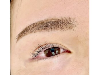 ヴィフ(Vif)/眉毛ワックス+パリジェンヌ