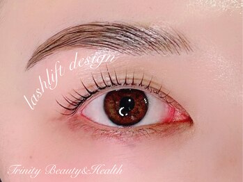 トリニティ ビューティーアンドヘルス(Trinity Beauty＆Health)/まつ毛パーマ　ラッシュリフト