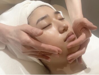 ハイケア グラン ギンザ(HYCARE GRAND GINZA)の写真/【30代以上必見】数々の美容家絶賛！超高濃度水素の注入×美肌菌育成の究極の巻き返しケアでハリ艶肌へ