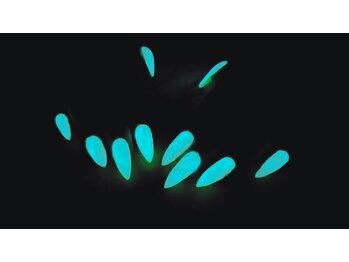 アデール(Adele)/