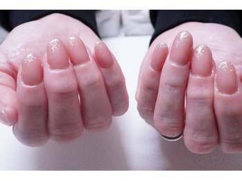 プチリリィ(Petit Lily)/上品な手元で品良く