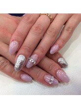 シャンネイルケアサロン(Shan Nail caresalon)/パープル×シルバーネイル