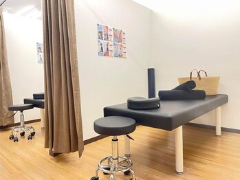 ナオル整体 相模大野院(NAORU整体)/半個室の施術スペース