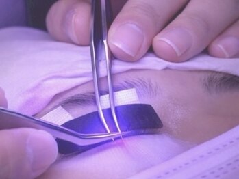 デザインケー 泉中央店(design K)の写真/仕事帰り・早朝の通いやすさ×高技術！話題のLEDエクステ￥9000~大人のための本格まつげサロン♪