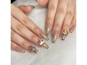 リノ(Lino)/アニマル柄ネイル【谷川】