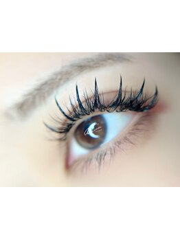 モテ可愛な目元にしたい