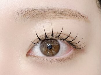 ノヴィ 渋谷店(nowy)の写真/【渋谷駅徒歩6分/明治神宮前駅徒歩11分】まつ毛パーマ・まつエク・アイブロウWAXなど豊富なメニュー◎