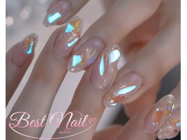 ストーンつけ放題デザインネイル