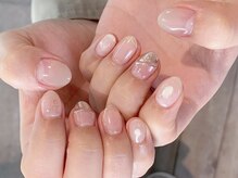 サニエプラス(Sagnier+)/肌馴染みガーリーネイル