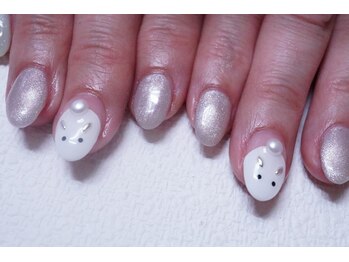 プチリリィ(Petit Lily)/人気の干支ネイル