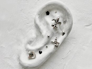 ムニムサン(0203 munimusan)/【耳ツボジュエリー定額20個】