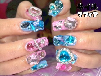 ツヤツヤ宝石ネイル