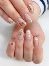 ネイルサロン ティアラリュクス 市川北口店(Tiara Luxe)/金箔ネイル