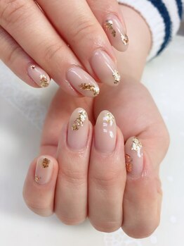 ネイルサロン ティアラリュクス 市川北口店(Tiara Luxe)/金箔ネイル