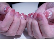 プチリリィ(Petit Lily)/高感度大な大人女性のネイル