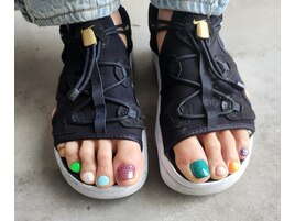 カラフルネイル