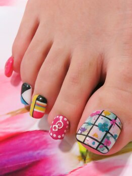 カラーズ(colors)/