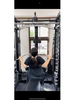 レボフィット/★角度を変えて背中の真ん中へ★