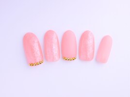 ピンク