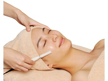 イービーシーシー新宿(e.b.c.c.)/【オプションケア】美白ケア