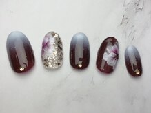 ネイルブレイク リリア(Nail Break lilia)/【初回オフ無料】フラワーネイル