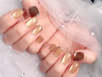 ベアトリーチェ 新宿西口(Beatrice)/ぷるマグ先端ミラーネイル