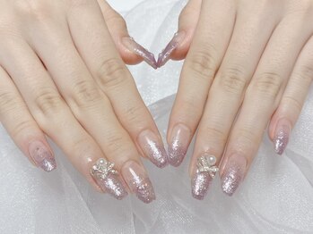 凡蔵の写真/トレンドも王道も可愛いを実現◎完全個室サロンでゆったり癒し時間＆似合わせ提案で写真映えする指先へ♪