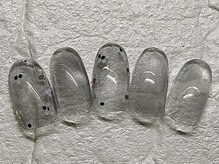 サローネ レジーナ(salone Regina)/春ネイル/マグネット/ホログラム