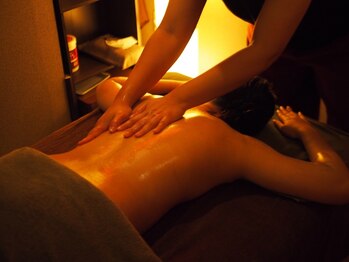 夢らく 大分下郡店/アロマリンパリンパドレナージュ