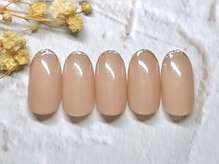 アヤ(AYA)/先端ラメラインネイル