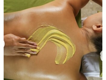 アロマミンピ/人気のボディスクラブ