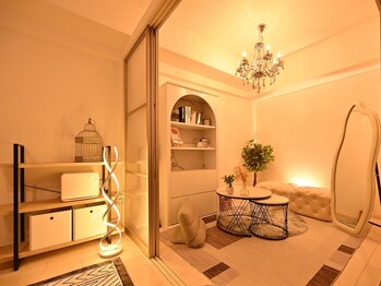 フュチュール(futur)/受付/カウンセリングスペース