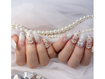 ミニョンネイル(mignon nail)の写真/【上品スカルプ】指先を美しく★自爪に馴染む自然な長さだし/1本からOK！爪のコンプレックス解消◎