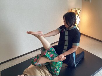 グリーンリーフ/ハムストリングスストレッチ