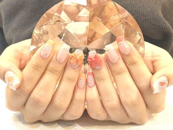 マーノ 稲毛海岸店/推し色フレンチネイル