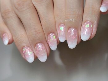 ミンスネイル(Mins Nail)/大人可愛いピンクネイル