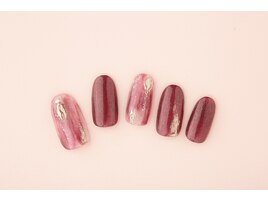 ボルドーニュアンスネイル