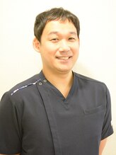 ファミーユ治療院 日々野 豊