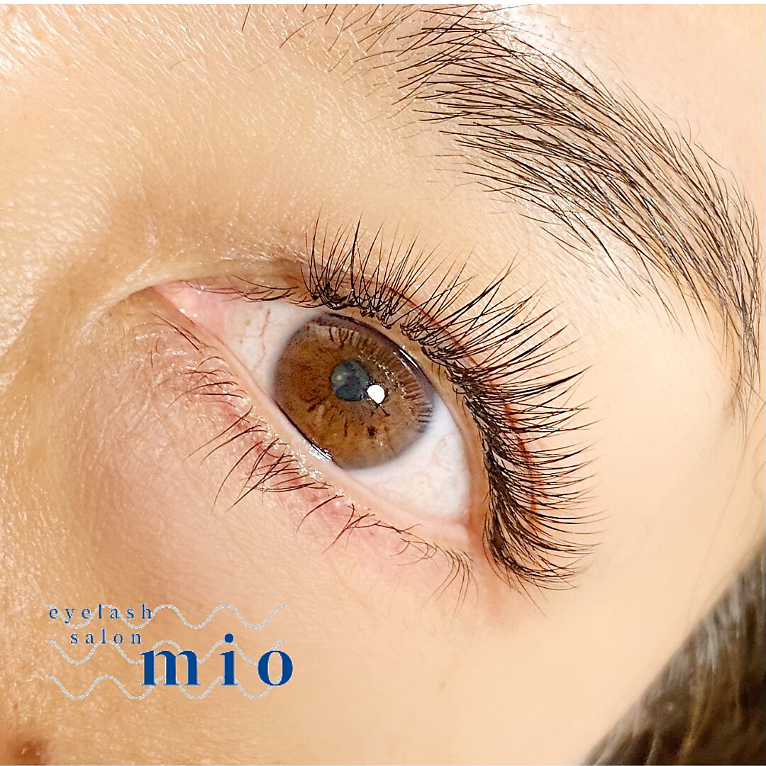 まつ毛・つけまつ毛用品 MIO Amazon | デコラティブアイラッシュ プレイガールNo.26(上目尻用