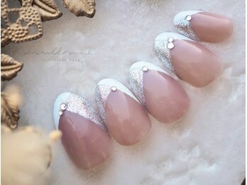ミルクネイル(MILK NAIL)/クロスフレンチ〈新規7500円〉