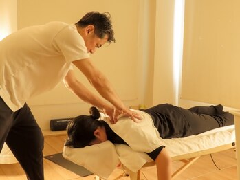フラット 新宿新大久保店(FLAT)の写真/【6月限定】先着3名◎首肩集中！初回通常90分￥15800→￥5800で肩こり首こり根本改善