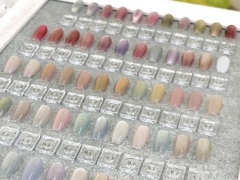 フルーヴ(Fleuve)の写真/【今人気のマグネットジェルが59色♪】豊富なカラーで理想を形にします◎何度も見たくなる美しい指先へ…