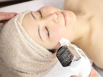 ヒーリングサロン ププ(PUPU)/光フェイシャル90分　初回¥9900