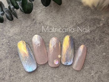 マトリカリア ネイルアンドビューティー(Matricaria)の写真/《ウォーターケア付＊定額デザイン¥8250》シンプルな中に上品な華やかさを＊日常に溶け込む大人ネイル多数