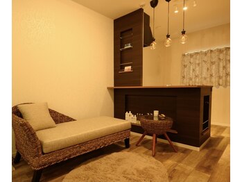 マシェリ 浦安駅前店(MA CHeRiE.)/浦安駅完全個室サロン深夜23時迄