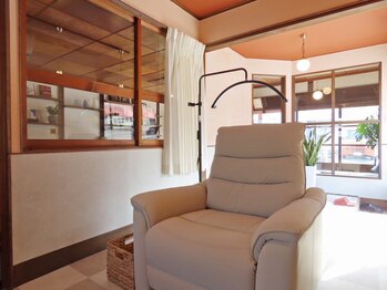 カン(KAN)の写真/ホッと落ち着く空間とふかふかのリクライニングチェアで癒し時間を。『なりたい』を叶える古民家サロン◆