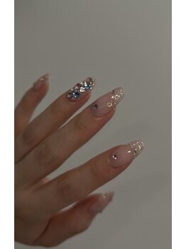 ユヌネイル(une nail)/カラフルビジューネイル