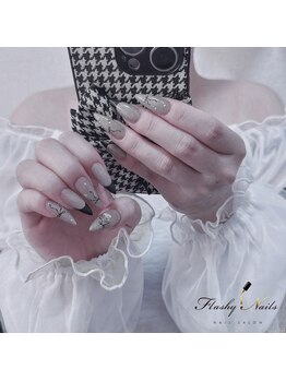 フラッシーネイルズ(Flashy Nails)/yui担当長さ出しアートコース